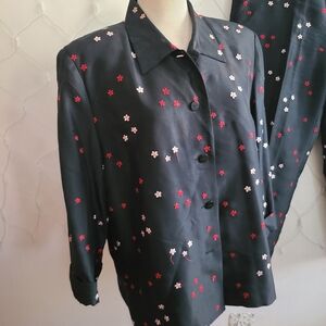 Silkland Floral Pants Suit • Navy Blue • Pants Size 12 • Jacket Size 16